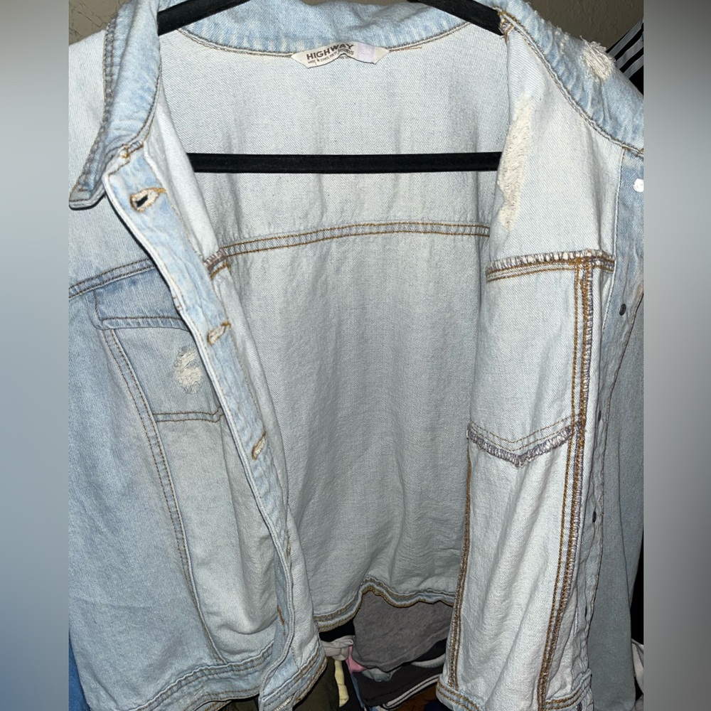 Light Blue Denim Jacket - Picture 3 of 4